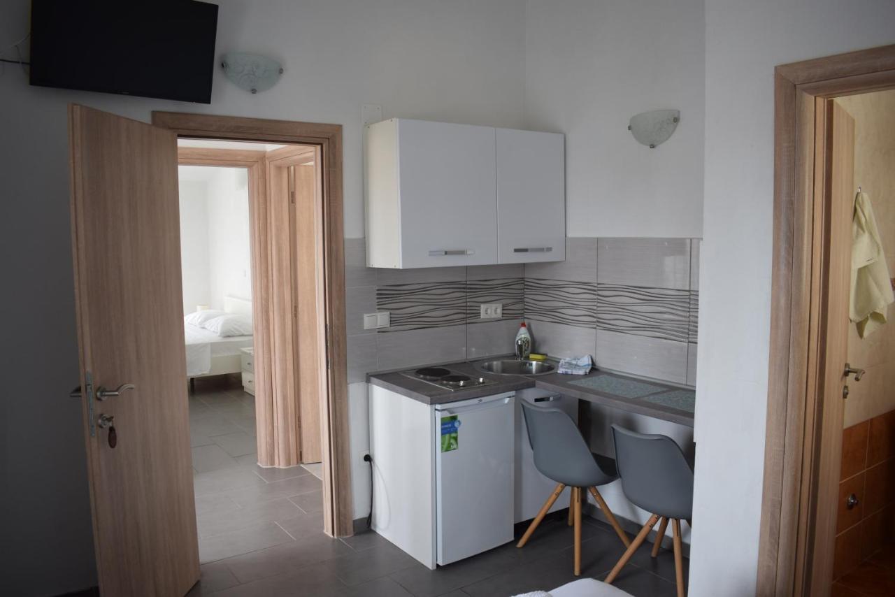 Apartmani Katica Novalja Exterior photo